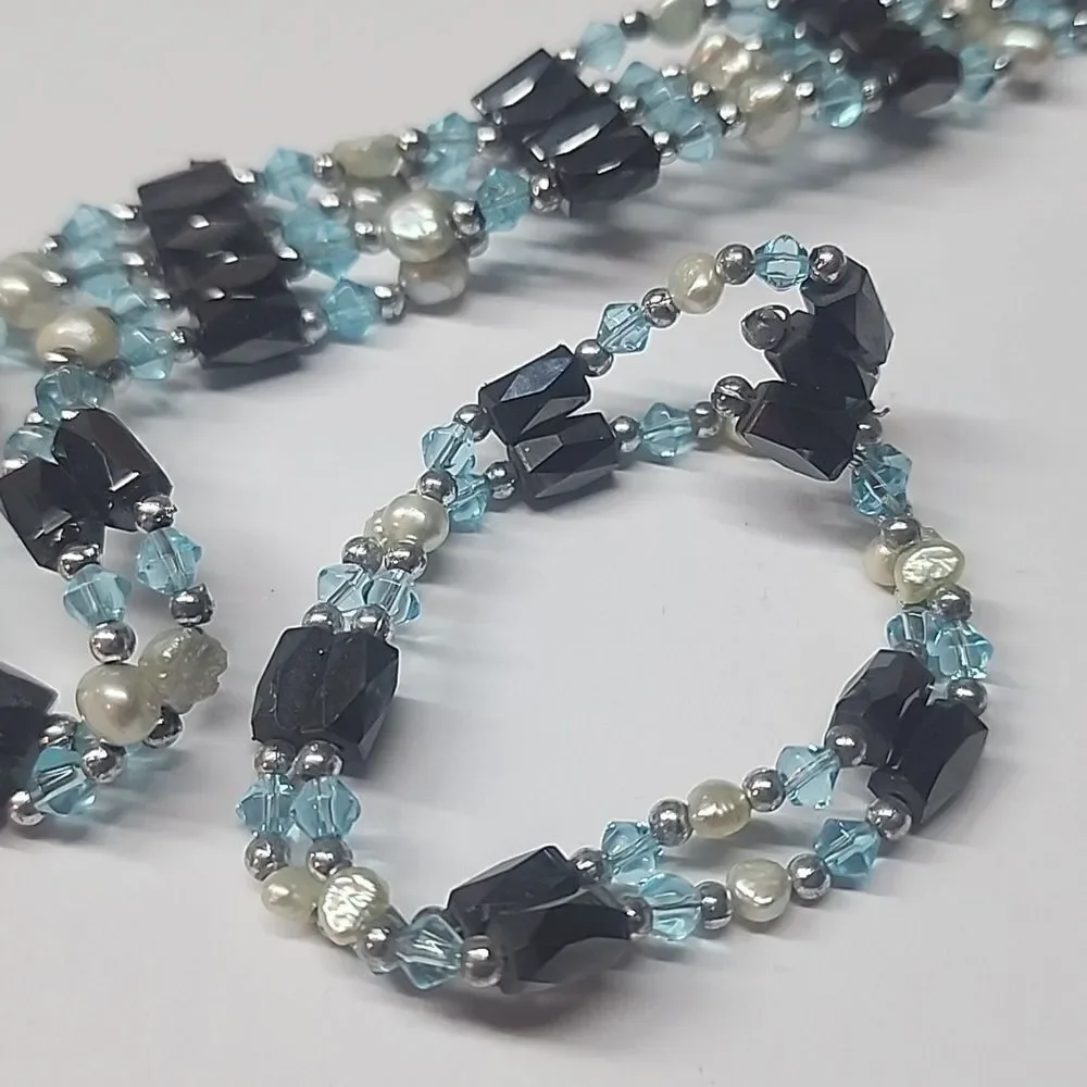 Elegant Blue and Black Beaded Magnetic Jewelry Set Hematite